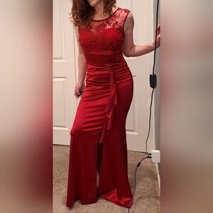 Elegant Red Evening Gown